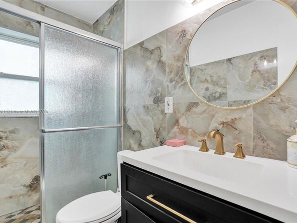 320 N 71st Ave, Hollywood FL 33024