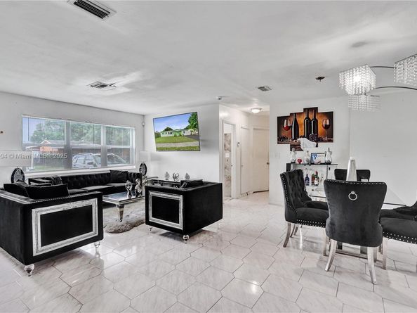 320 N 71st Ave, Hollywood FL 33024