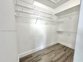 677 SW 111th Ave 303, Pembroke Pines FL 33025