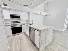 677 SW 111th Ave 303, Pembroke Pines FL 33025