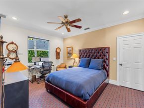 2567 Montclaire Cir, Weston FL 33327