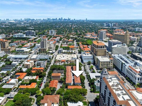 261 Navarre Ave A3, Coral Gables FL 33134