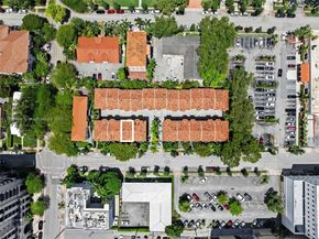 261 Navarre Ave A3, Coral Gables FL 33134