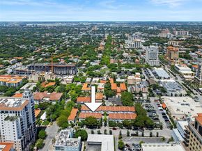 261 Navarre Ave A3, Coral Gables FL 33134