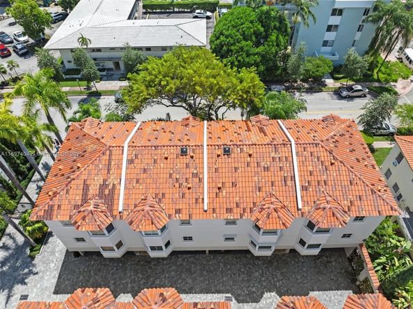 261 Navarre Ave A3, Coral Gables FL 33134