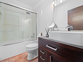 261 Navarre Ave A3, Coral Gables FL 33134