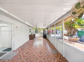 4660 E 4th Ave, Hialeah FL 33013