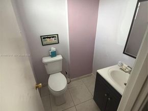 700 NE 14th Ave 409, Hallandale Beach FL 33009