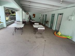 700 NE 14th Ave 409, Hallandale Beach FL 33009