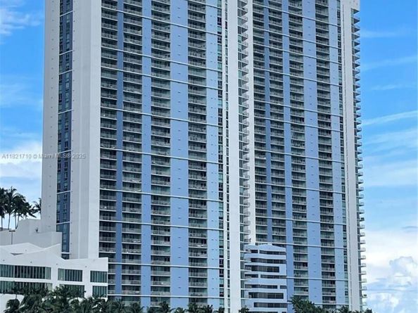 Undisclosed Address #A11821710, Miami FL 33131