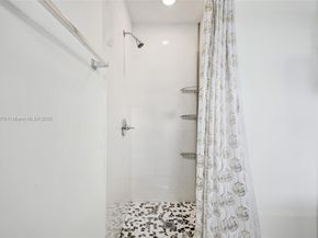 19620 NW 6th court, Miami Gardens FL 33169