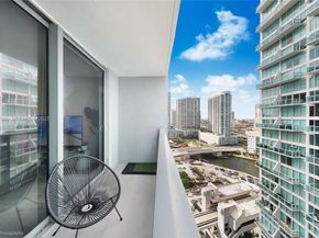 31 SE 6th St 2506, Miami FL 33131