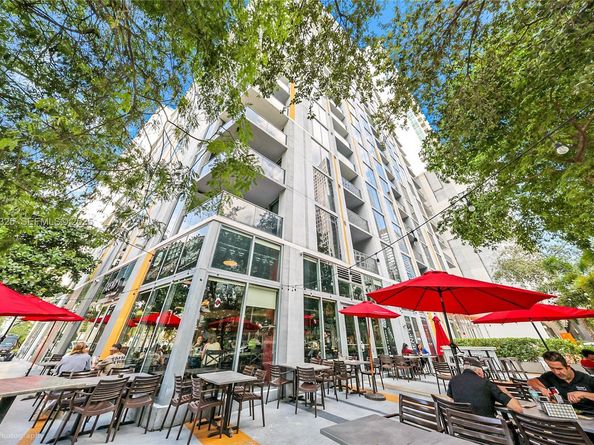 31 SE 6th St 2506, Miami FL 33131