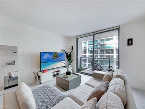 31 SE 6th St 2506, Miami FL 33131