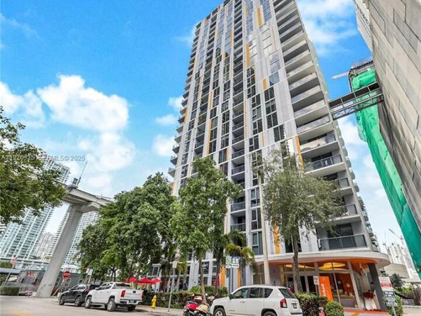 31 SE 6th St 2506, Miami FL 33131