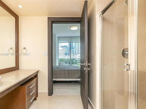 495 Brickell Ave 703, Miami FL 33131
