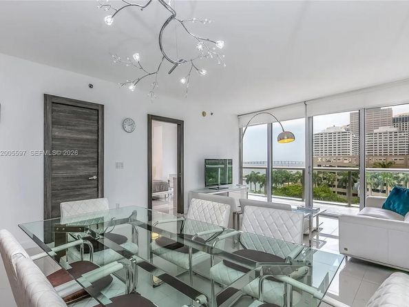 495 Brickell Ave 703, Miami FL 33131