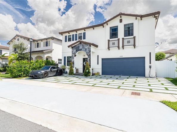 22719 SW 131st Ave, Miami FL 33170