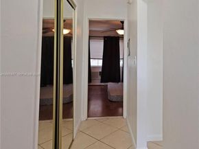 2250 Bay Dr 4, Miami Beach FL 33141