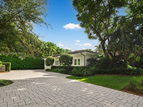 4301 Gate Ln, Miami FL 33137