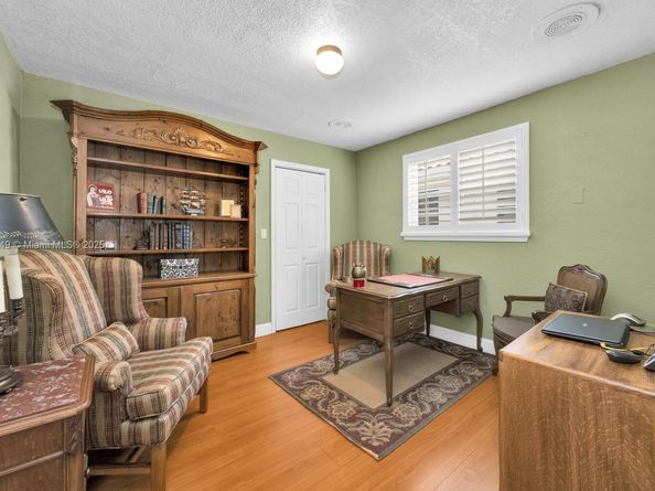 825 El Rado St, Coral Gables FL 33134