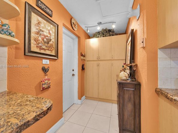 825 El Rado St, Coral Gables FL 33134