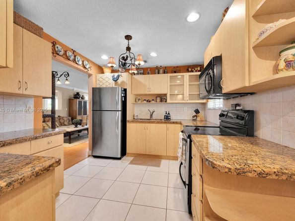 825 El Rado St, Coral Gables FL 33134