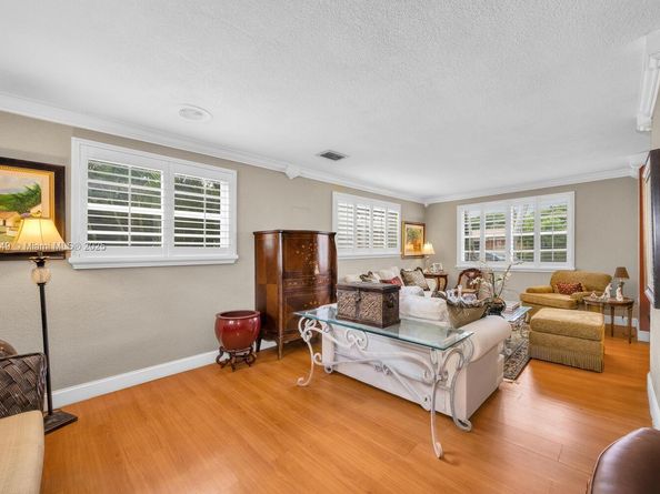 825 El Rado St, Coral Gables FL 33134