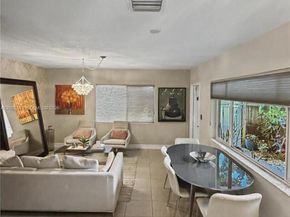 1423 Holly Heights Dr 11, Fort Lauderdale FL 33304