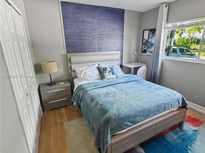 1423 Holly Heights Dr 11, Fort Lauderdale FL 33304