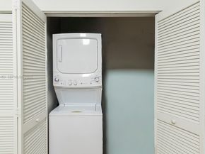 8395 SW 73rd Ave 521, Miami FL 33143