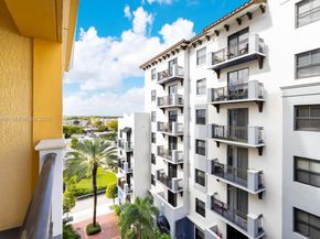 8395 SW 73rd Ave 521, Miami FL 33143