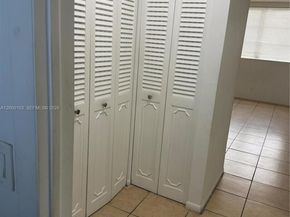 3091 NW 46th Ave 205C, Lauderdale Lakes FL 33313