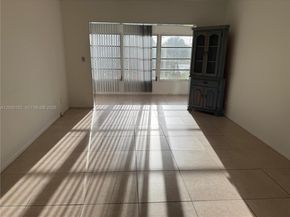 3091 NW 46th Ave 205C, Lauderdale Lakes FL 33313