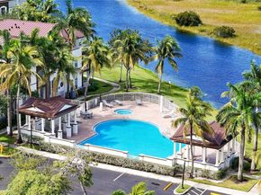 4301 SW 160th Ave 110, Miramar FL 33027