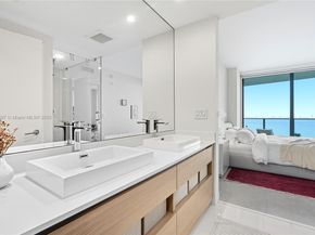 460 NE 28th St 1805, Miami FL 33137