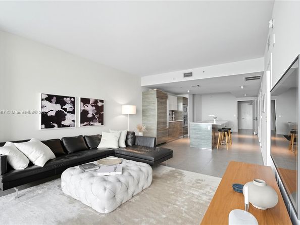 460 NE 28th St 1805, Miami FL 33137