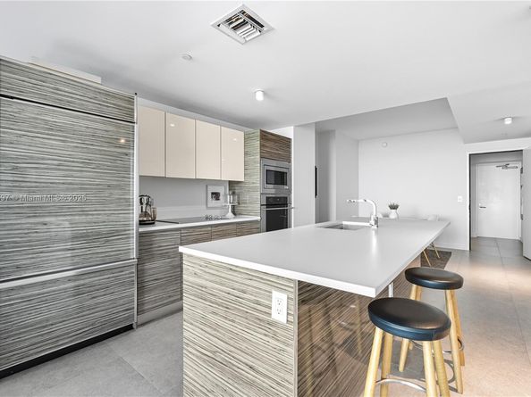 460 NE 28th St 1805, Miami FL 33137