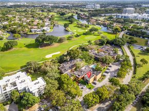 8901 N New River Canal Rd 14W, Plantation FL 33324