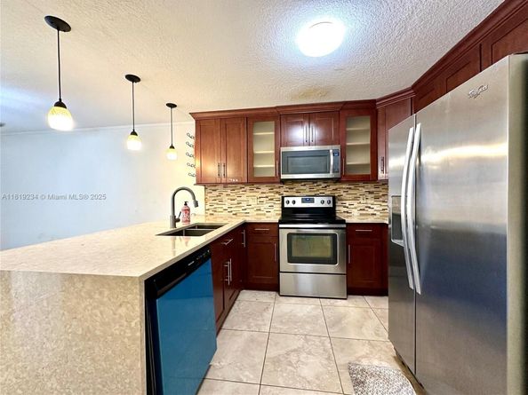 3490 Deer Creek Palladian Cir, Deerfield Beach FL 33442