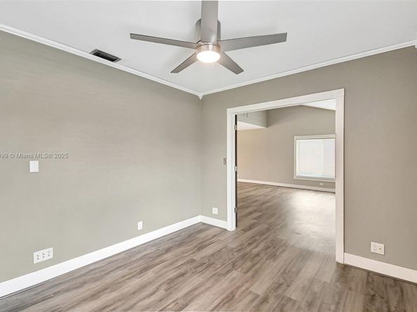 11120 NW 26th Pl, Sunrise FL 33322