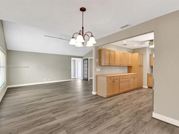 11120 NW 26th Pl, Sunrise FL 33322