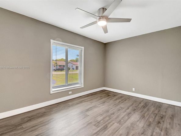 11120 NW 26th Pl, Sunrise FL 33322
