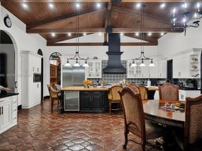 9815 SW 114th St, Miami FL 33176