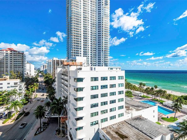 6301 Collins Ave 1107, Miami Beach FL 33141
