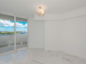 6301 Collins Ave 1107, Miami Beach FL 33141