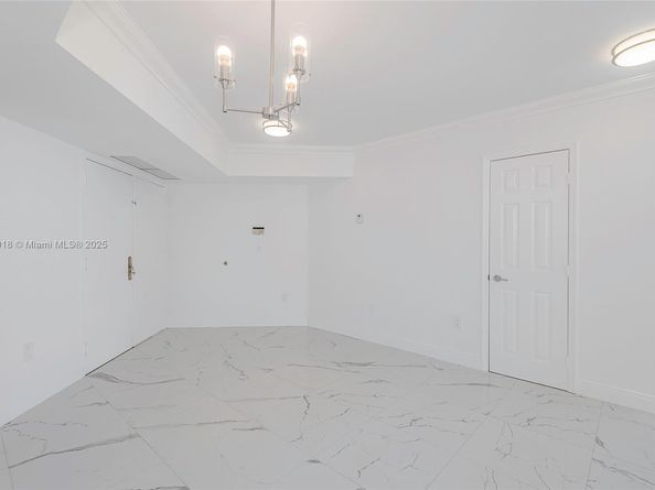6301 Collins Ave 1107, Miami Beach FL 33141