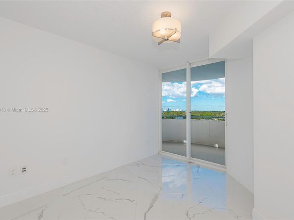 6301 Collins Ave 1107, Miami Beach FL 33141
