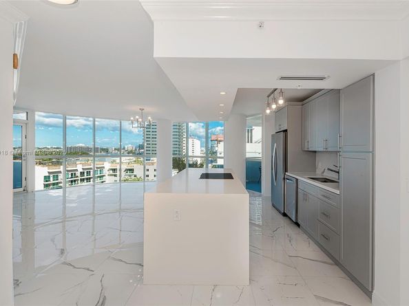 6301 Collins Ave 1107, Miami Beach FL 33141