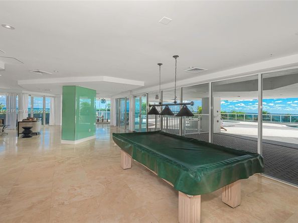 6301 Collins Ave 1107, Miami Beach FL 33141